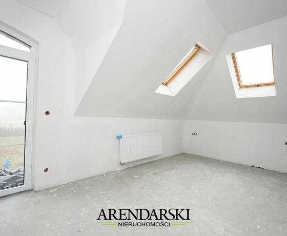 Ciecierzyce - 1250000 zł (nr 704/2055/ODS)