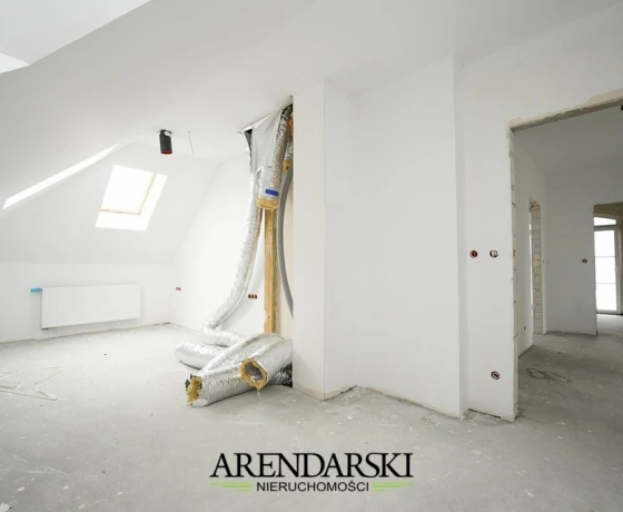 Ciecierzyce - 1250000 zł (nr 704/2055/ODS)