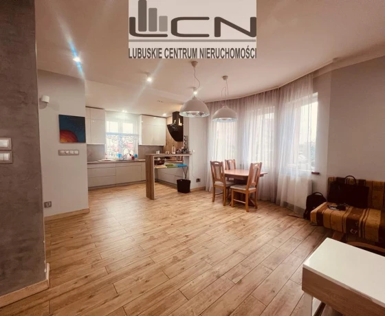 Dom na sprzedaż, Kostrzyn Nad Odrą - 1 250 000 zł