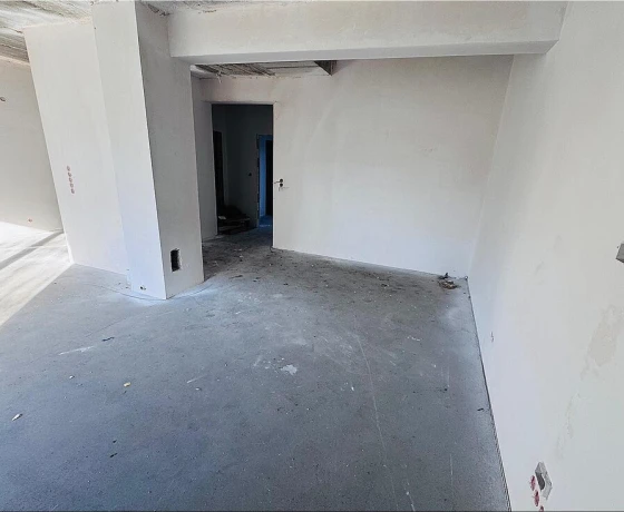 Chwalęcice - 930000 zł (nr 543/8967/ODS)