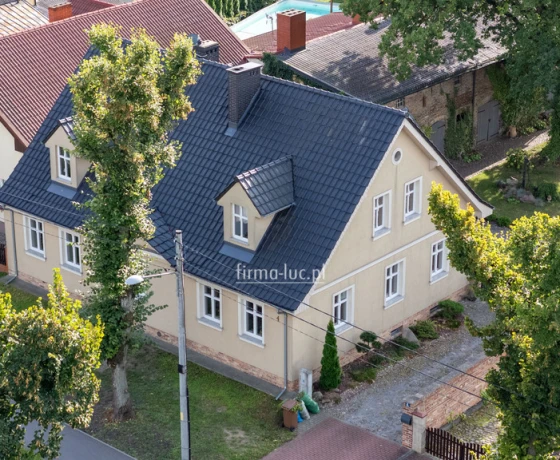 Dom na sprzedaż, Wawrów - 1 250 000 zł
