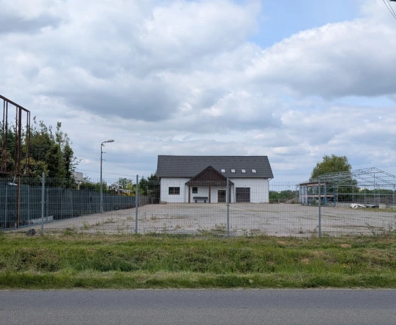 Obiekt na wynajem, Wawrów - 10 000 zł