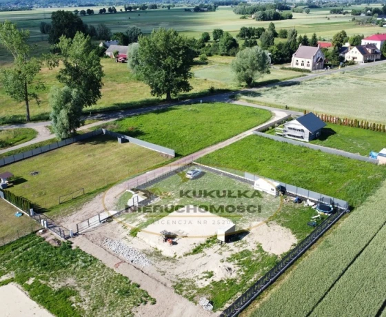Lubczyno - 100000 zł (nr 257/2364/OGS)