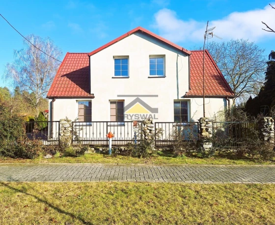 Dom na sprzedaż, Różanki - 890 000 zł