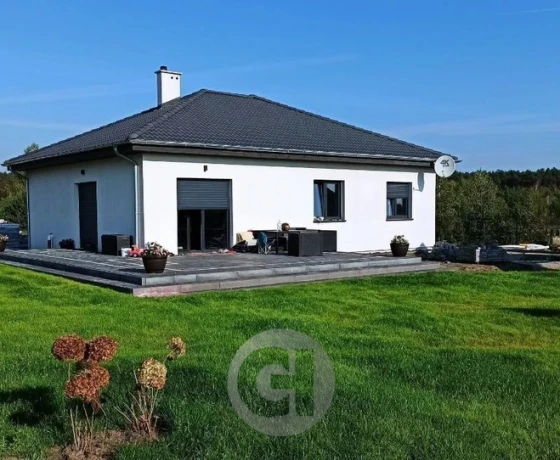Dom na sprzedaż, Racław - 689 900 zł